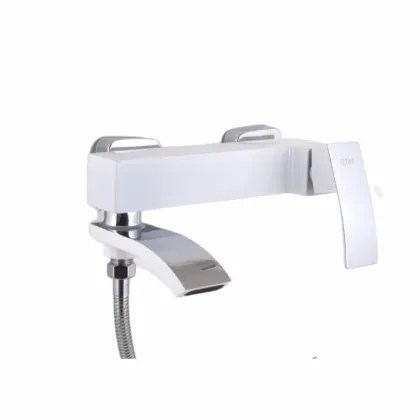 Змішувач для ванни Qtap Swan Cascada з поворотним виливом (з душовим гарнітуром) QTSWA260CRW45569 Chrome/White — Photo 2