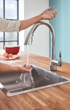 Мийка для кухні із нержавіючої сталі Grohe K700 (31726SD0) — Photo 1