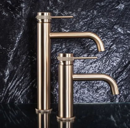 Змішувач для раковини (умивальника) REA LUNGO GRIP BRUSHED GOLD високий — Photo 1