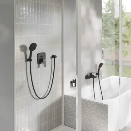 Одноважільний змішувач для ванни Grohe Cubeo (1018142430) — Photo 1