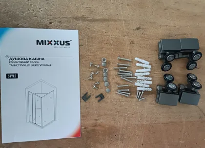 Душова кабіна з низьким піддоном Mixxus Style SCT01-90x90x200-TR Graphite прозоре скло 6мм (MI8432) — Photo 5