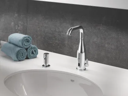Вбудована раковина 55 Grohe Bau Ceramic (39423000) — Photo 6