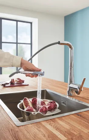 Змішувач для кухні з висувним виливом Grohe Zedra (32553002) — Photo 1