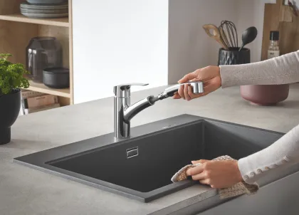 Змішувач для кухні з висувним виливом Grohe Eurosmart New (30305001) — Photo 7