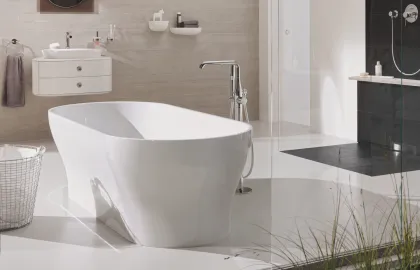 Підлоговий змішувач для ванни Grohe Essence New (23491001) — Photo 4