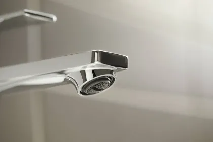 REBRIS E змішувач для умивальника 240, CoolStart,EcoSmart +, хром — Photo 1