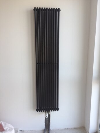 Вертикальний радіатор Betatherm Praktikum 2, H-2000 мм, L-539 мм — Photo 8