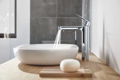 Змішувач на стільницю для раковини XL-розміру Grohe Eurosmart Cosmopolitan (23921000) — Photo 1