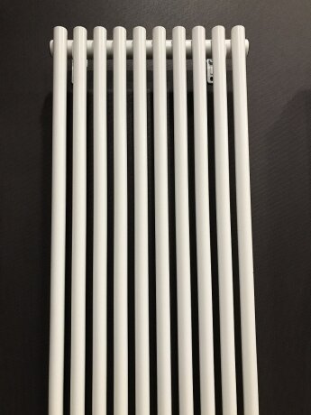 Вертикальний радіатор Betatherm Praktikum 2, H-2000 мм, L-539 мм — Photo 8