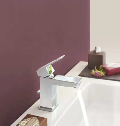 Змішувач для раковини S-розміру Grohe Eurocube (2312700E) — Photo 1