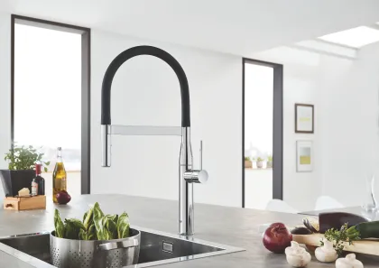 Змішувач для кухні з гнучким виливом Grohe Essence New (30294000) — Photo 6