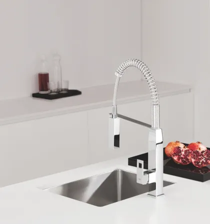 Змішувач для кухні з гнучким виливом Grohe Eurocube (31395000) — Photo 9