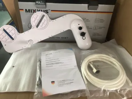 Накладка під кришку унітазу Mixxus Premium TCB-01 Універсальна, з вбудованим гігієнічним душем (MP6494) — Photo 9