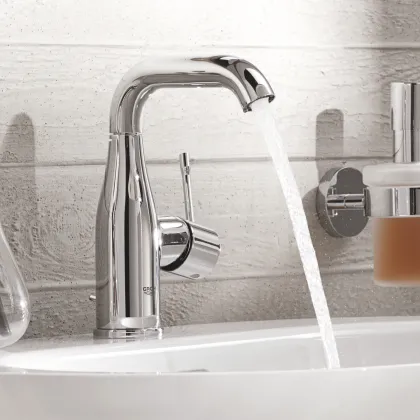 Змішувач для раковини M-розміру Grohe Essence New (23462001) — Photo 2