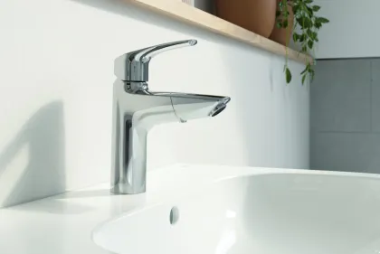 Змішувач для раковини з висувним виливом Grohe Eurosmart New (23976003) — Photo 4