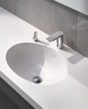 Вбудована раковина 55 Grohe Bau Ceramic (39423000) — Photo 3