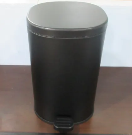 Відро для сміття з плавним закриттям овальне ZERIX PRIME-TC0105 BLACK 5 л (колір чорний) (ZX5902) — Photo 2