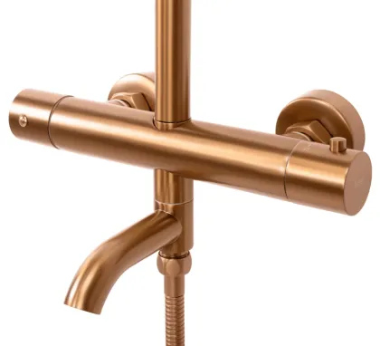 Душовий гарнітур REA LUNGO BRUSHED COPPER з термостатом та виливом — Photo 1